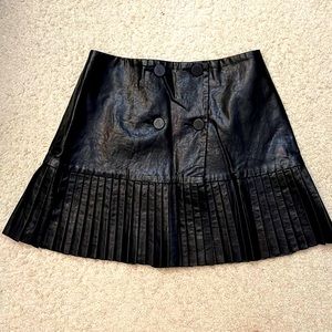 Zara high-rise pleather (faux leather) skirt in size Medium